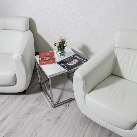 Solo Hotel On Nizami Street Баку Екстериор снимка