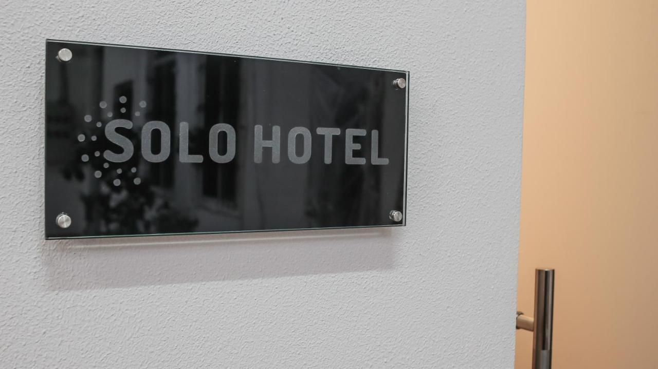 Solo Hotel On Nizami Street Баку Екстериор снимка
