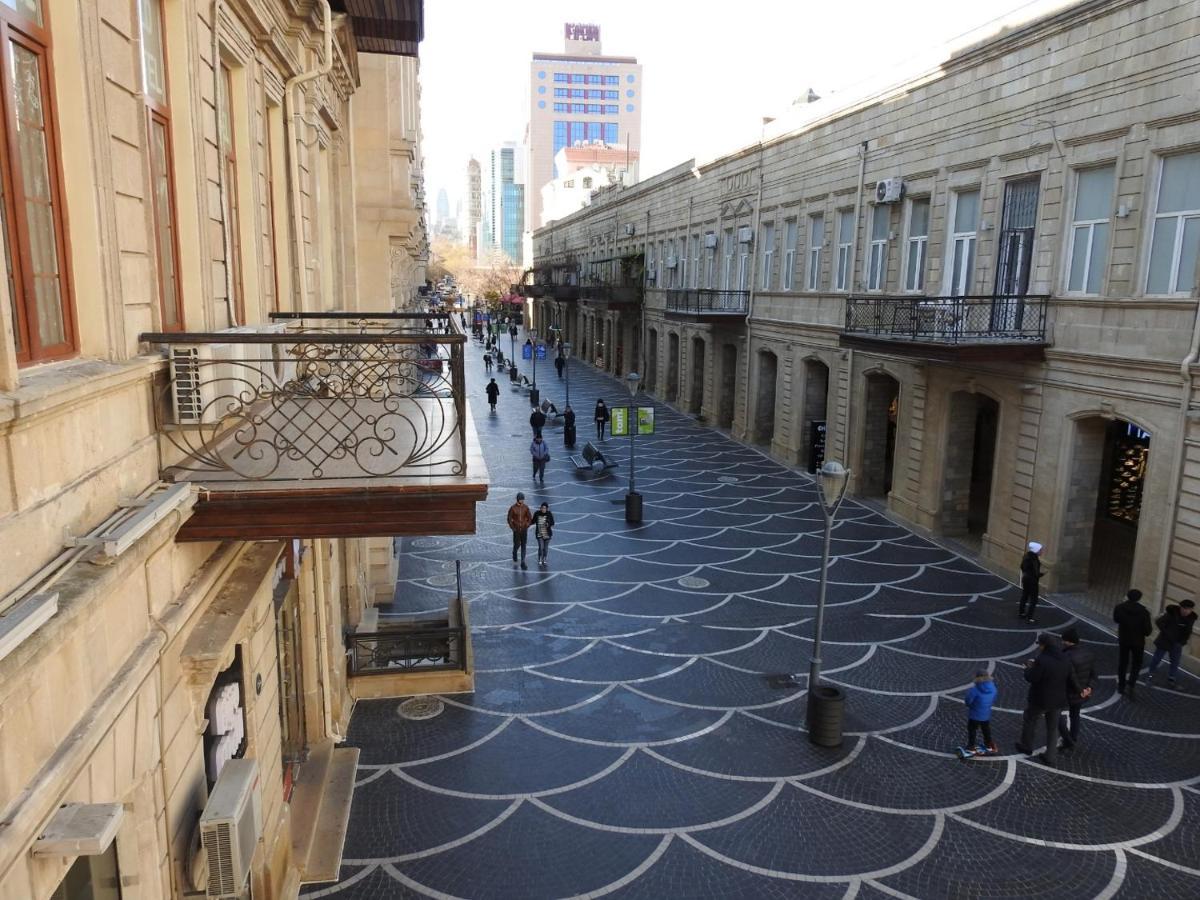 Solo Hotel On Nizami Street Баку Екстериор снимка